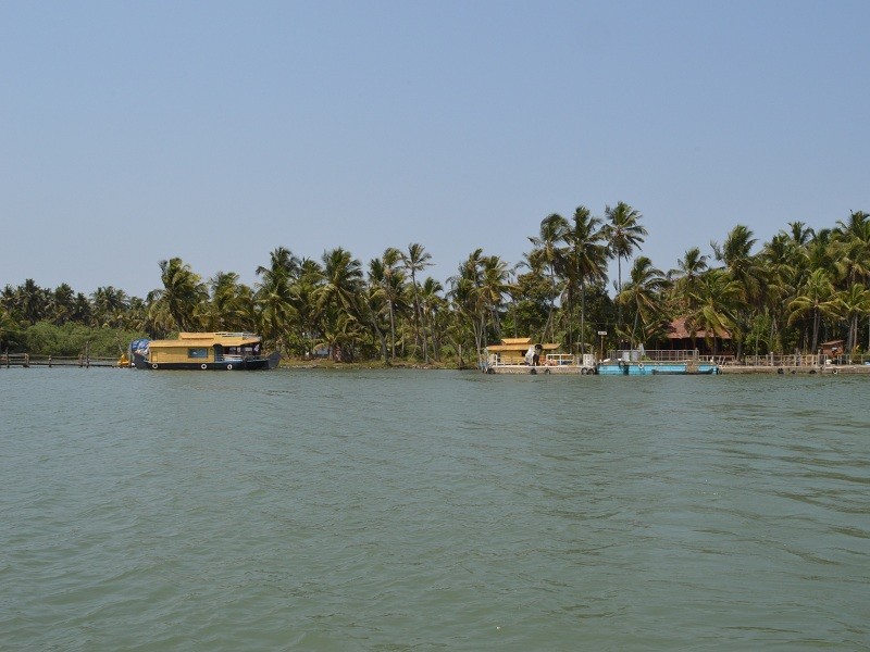 Taxi for Mangalore to Kottappuram Backwaters - Sayara Tours and Travels